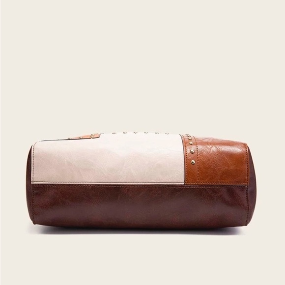 Women's Rivet large capacity Leather Cross Shoulder Handbag - Picture 5 of 10